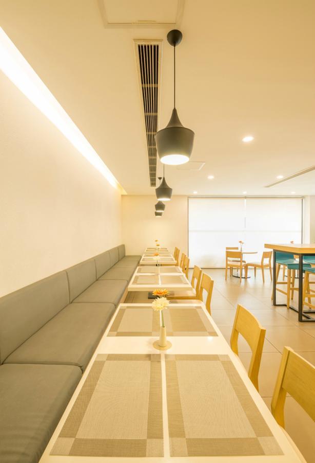 Hanting Hotel Beijing Taoran Pavilion Bagian luar foto