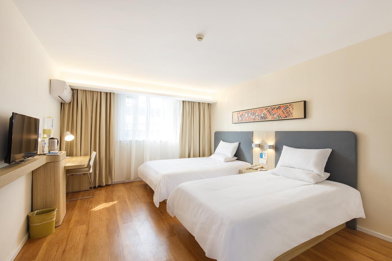 Hanting Hotel Beijing Taoran Pavilion Bagian luar foto